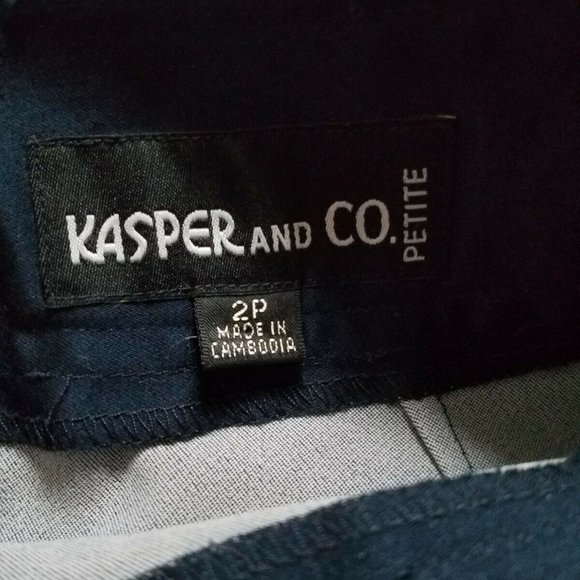 Kasper & Co Petite Navy Blue Faux Wrap Straight Pencil Skirt Size 2P Flat Front - Picture 3 of 3